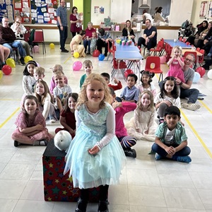 childrens party entertainer Stafford