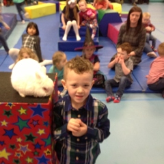 Bingham childrens party magician