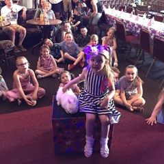 Derby Children's Party with Magic Stuart