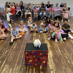 kids party entertainer Uttoxeter