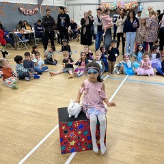 Mansfield Children's Entertainer 