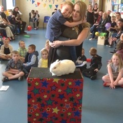 A room filled with laughter and fun as the magician entertains families in Loughborough.