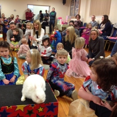 kids party entertainer Castle Donnington