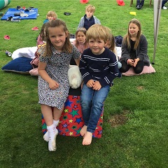 magic and balloon twisting for kids parties in Matlock