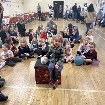 Stuart the magician, skilled children's entertainer offering enchanting magic shows and exciting kids' parties in Kegworth, Derbyshire