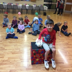 magician for children's birthday party near Duffield