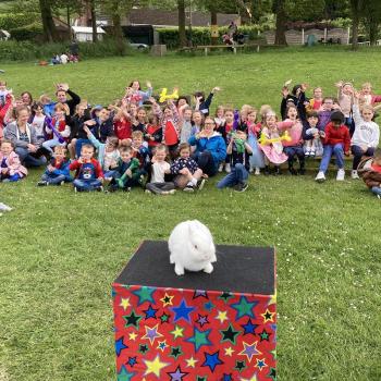 Fun and inclusive children's entertainment by an entertainer in Bakewell